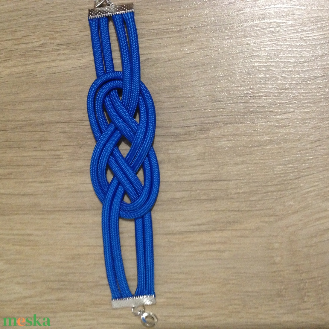 Fonott paracord kék karkötő - ékszer - nyaklánc - medálos nyaklánc - Meska.hu Fonott paracord kék karkötő - ékszer - nyaklánc - medálos nyaklánc - Meska.hu