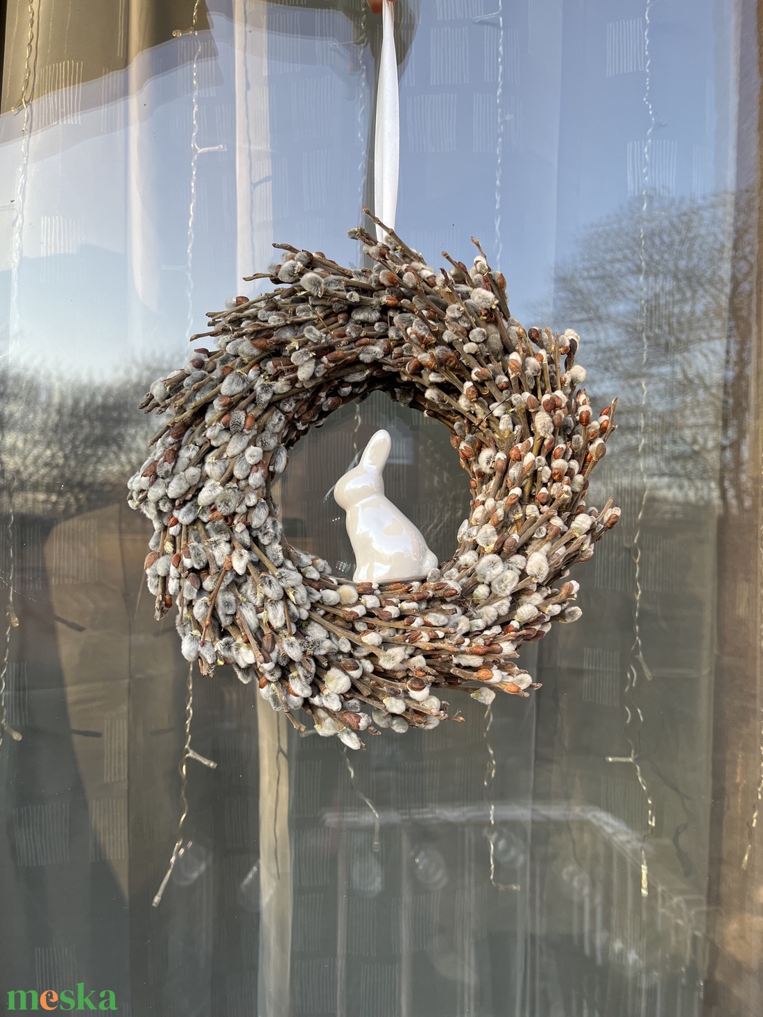 Barka tavaszi/húsvéti ajtókopogtató fehér nyuszival - ünnepi díszek, dekorációk - húsvéti díszek és dekorációk - húsvéti ajtódísz, kopogtató - Meska.hu