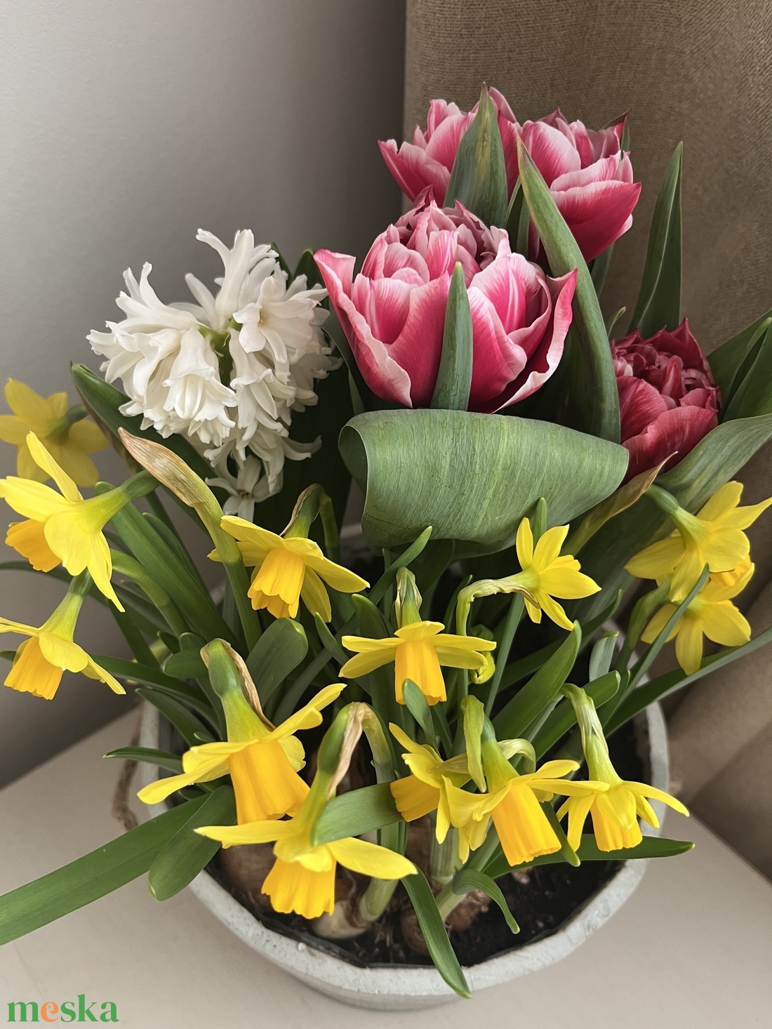 Tavaszi virágtál - nagy - otthon & életmód - dekoráció - asztal és polc dekoráció - asztaldísz - Meska.hu