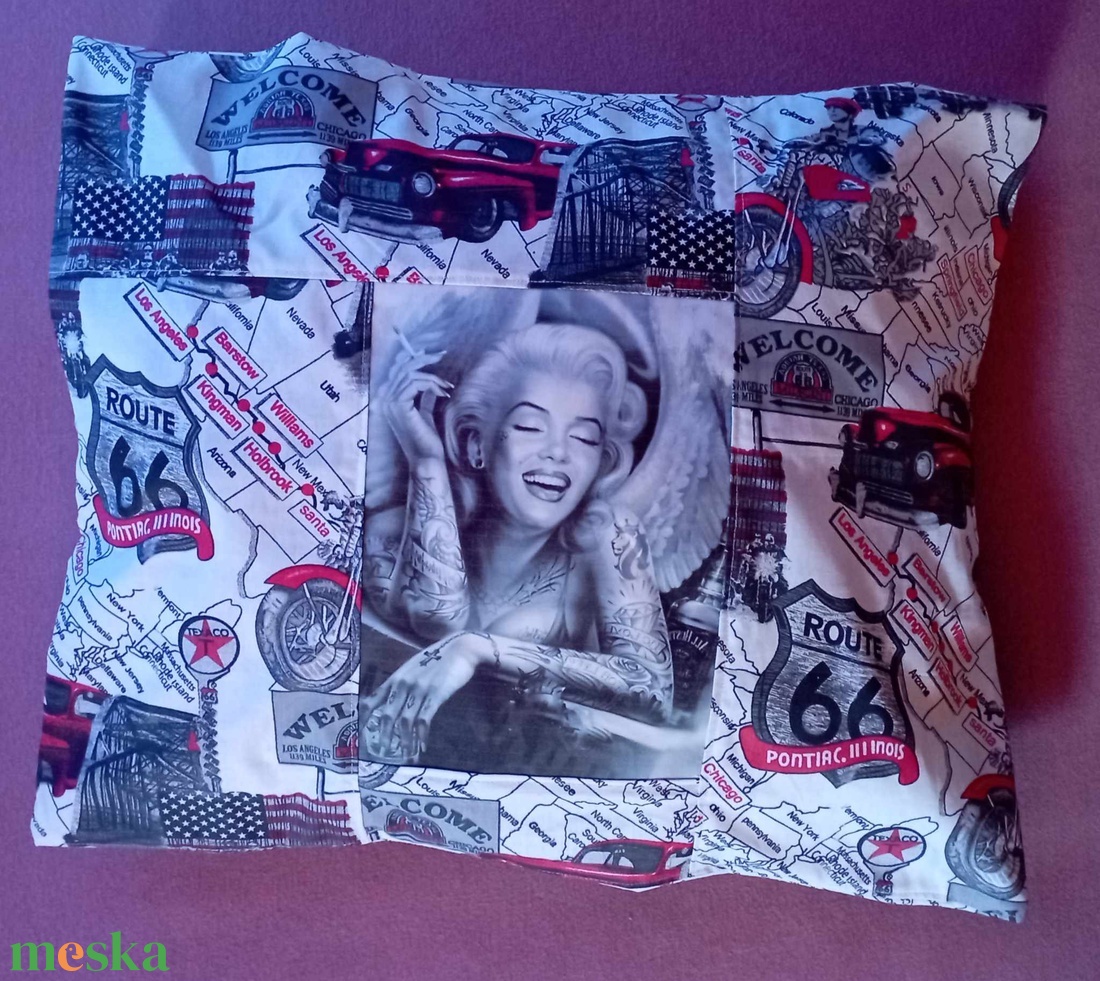 Marilyn Monroe párnahuzat - otthon & életmód - lakástextil - párna & párnahuzat - Meska.hu Marilyn Monroe párnahuzat - otthon & életmód - lakástextil - párna & párnahuzat - Meska.hu
