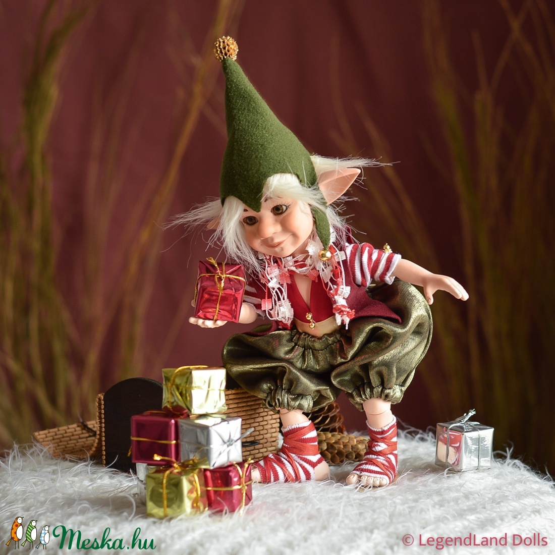 Bandó huncut karácsonymanó, nosztalgia porcelánbaba, porcelán baba -  - Meska.hu