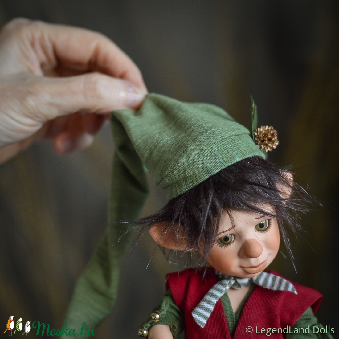 Móric karácsonyi mókamanó, nosztalgia porcelánbaba, porcelán baba -  - Meska.hu