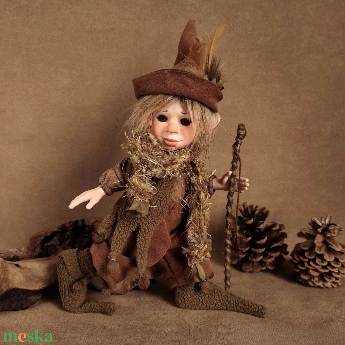 Horgász manó: DENTON - porcelán, mozgatható  - otthon & életmód - dekoráció - manók - Meska.hu