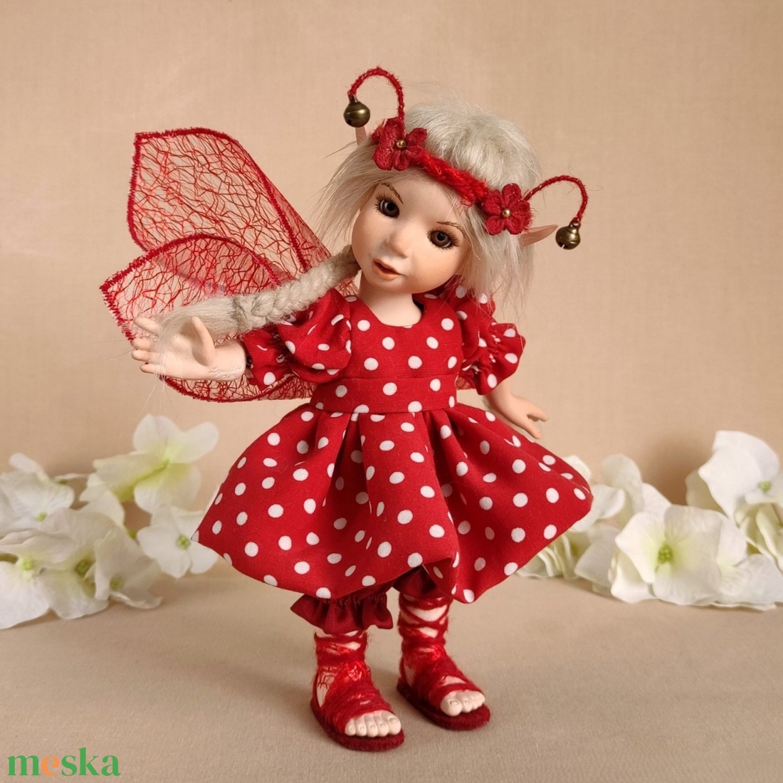 Piros pöttyös, copfos porcelán tündérke - KATINKA - otthon & életmód - dekoráció - manók - Meska.hu