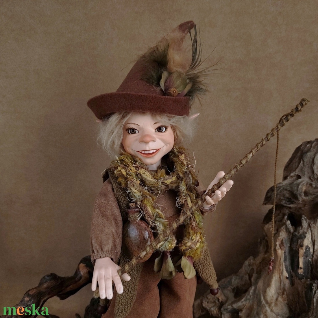 Horgász kobold: SAMSON - porcelán, mozgatható  - otthon & életmód - dekoráció - manók - Meska.hu