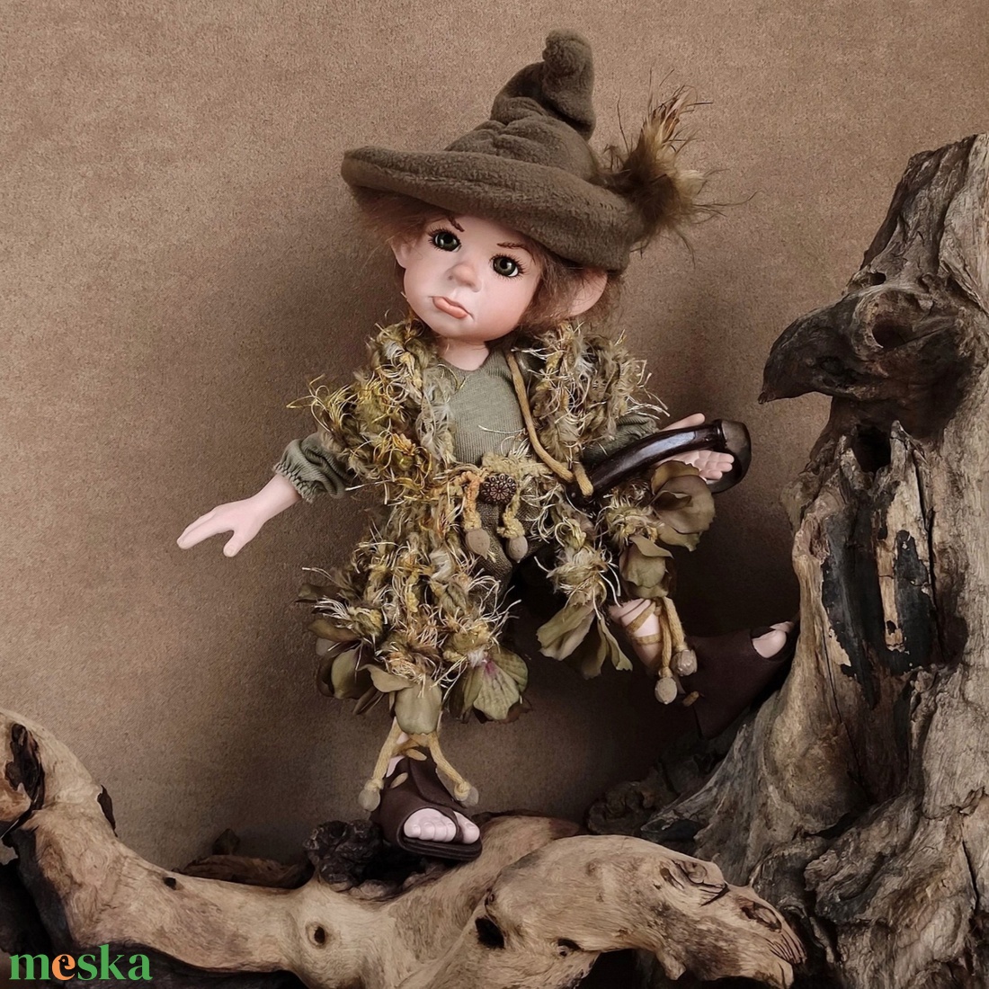 Favágó manó: BAERNAS - porcelán, mozgatható  - otthon & életmód - dekoráció - manók - Meska.hu