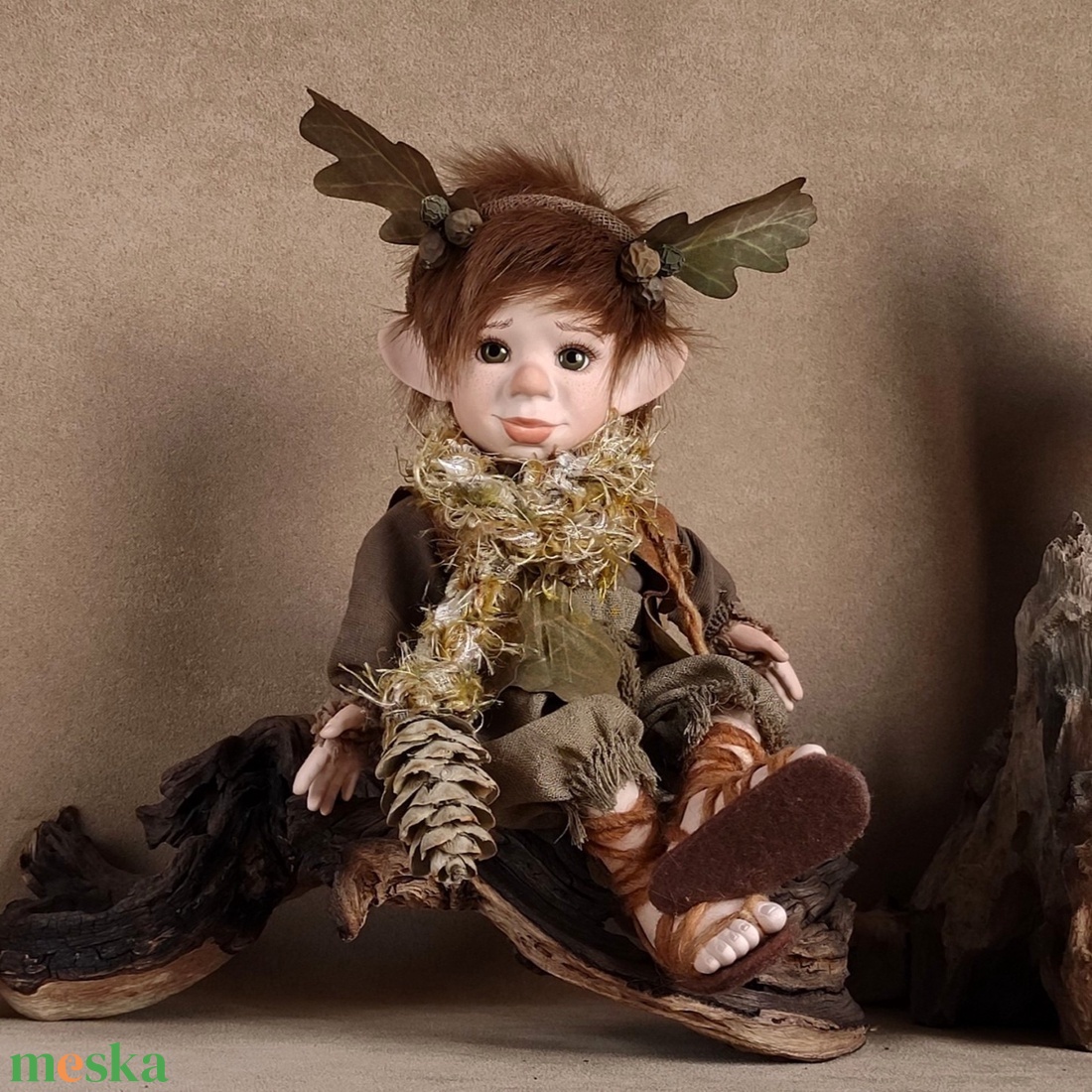 Vándorló manó: ZAORDON - porcelán, mozgatható  - otthon & életmód - dekoráció - manók - Meska.hu