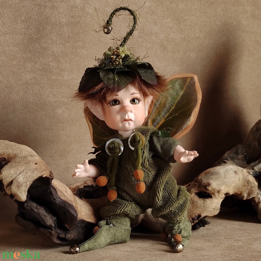 NOLAN szárnyas mini manócska - porcelán, mozgatható - otthon & életmód - dekoráció - dekoratív figurák és szobrok - Meska.hu