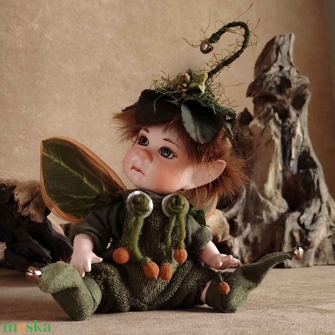 NOLAN szárnyas mini manócska - porcelán, mozgatható - otthon & életmód - dekoráció - dekoratív figurák és szobrok - Meska.hu