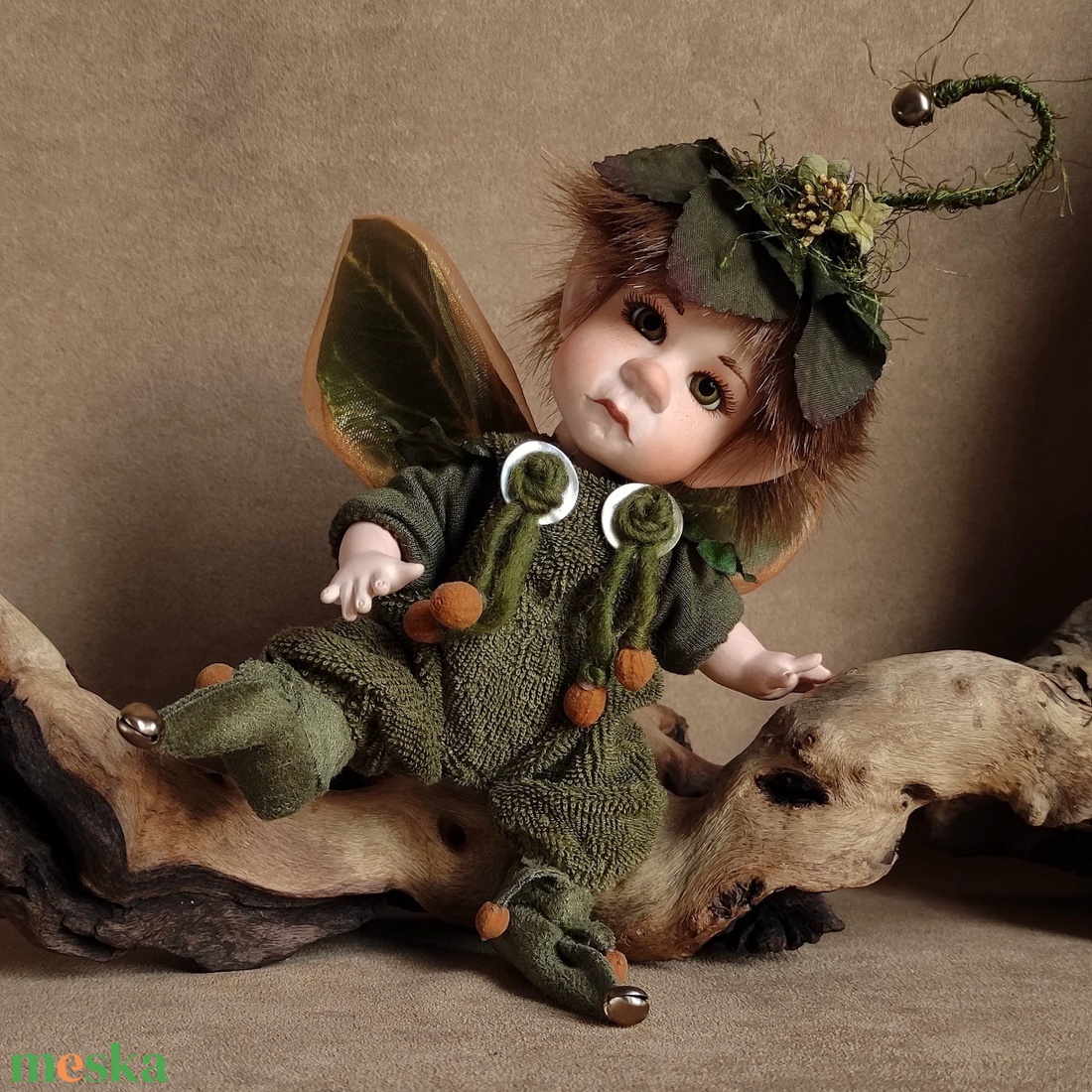 NOLAN szárnyas mini manócska - porcelán, mozgatható - otthon & életmód - dekoráció - dekoratív figurák és szobrok - Meska.hu