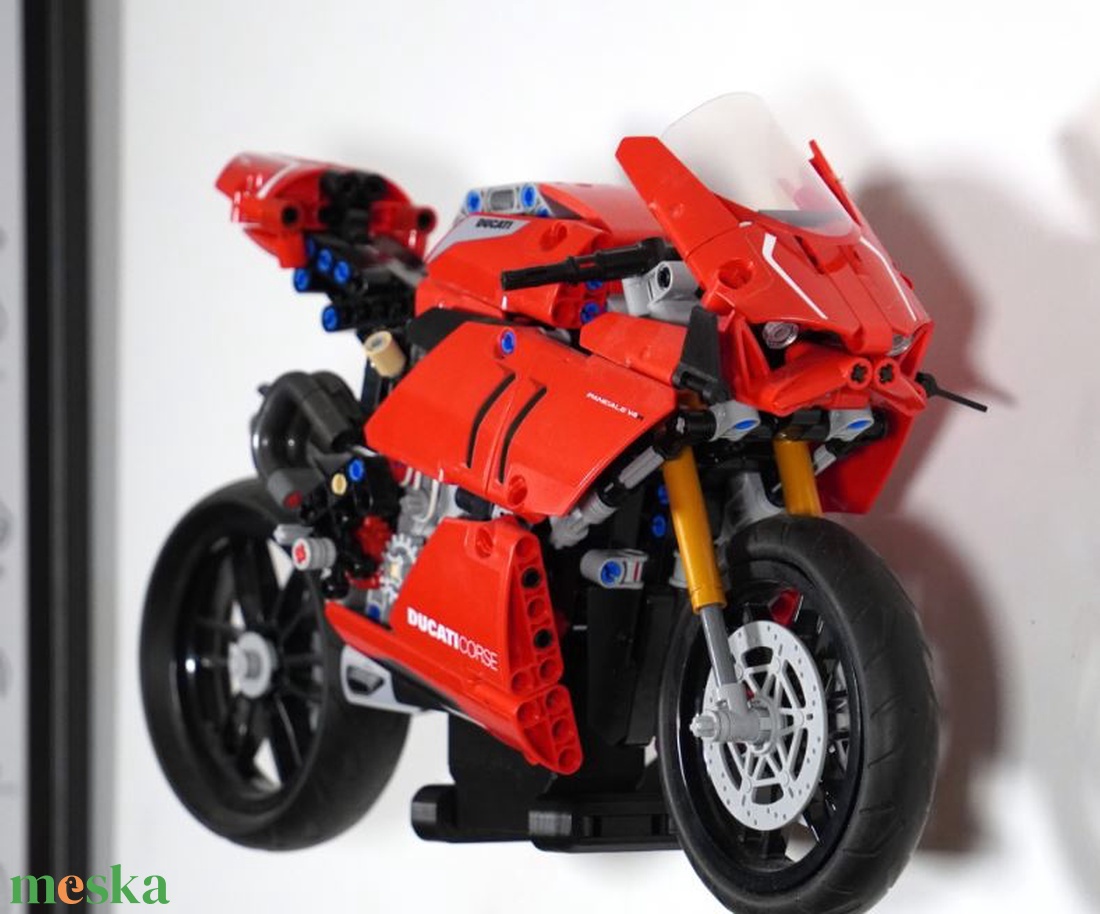 Lego 42107 Ducati Panigale V4 R fali tartó konzol - játék & sport - építőjáték - Meska.hu