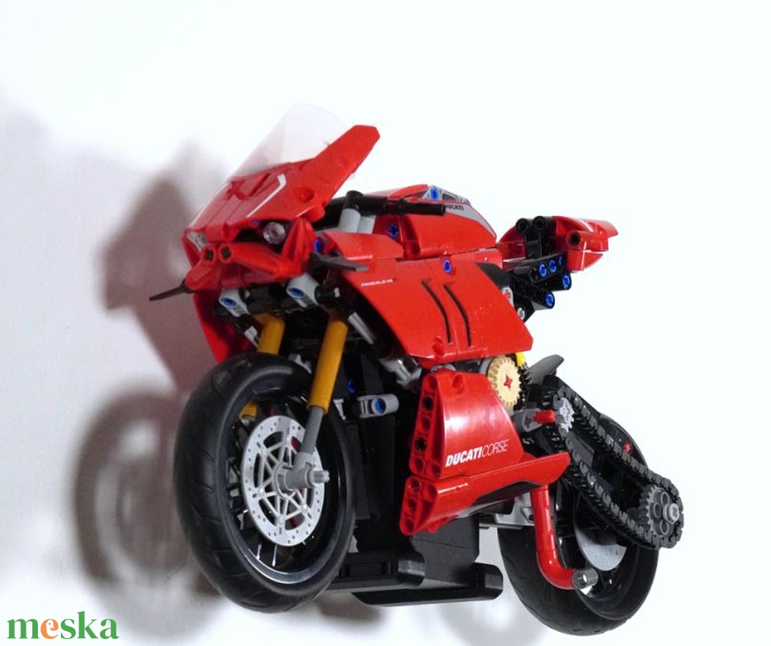 Lego 42107 Ducati Panigale V4 R fali tartó konzol - játék & sport - építőjáték - Meska.hu