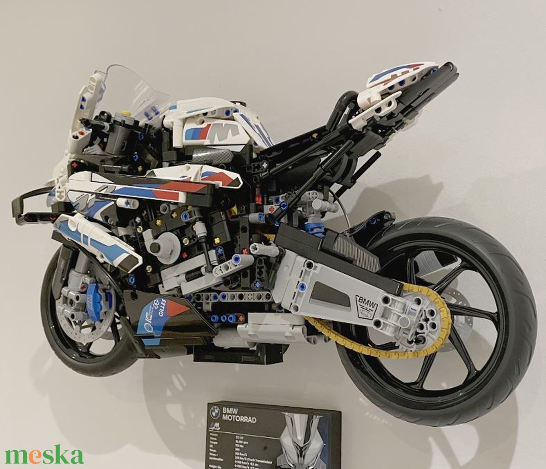 Lego 42130 BMW M 1000RR fali tartó konzol - játék & sport - építőjáték - Meska.hu