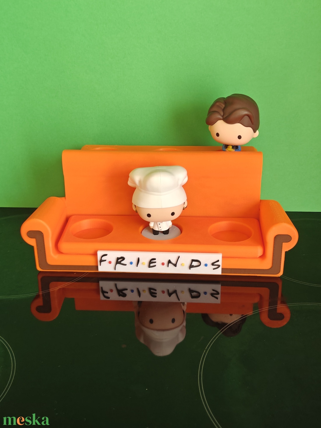 Friends jóbarátok McDonald's figura tartó kanapé állvány - művészet - más gyűjtemények - Meska.hu