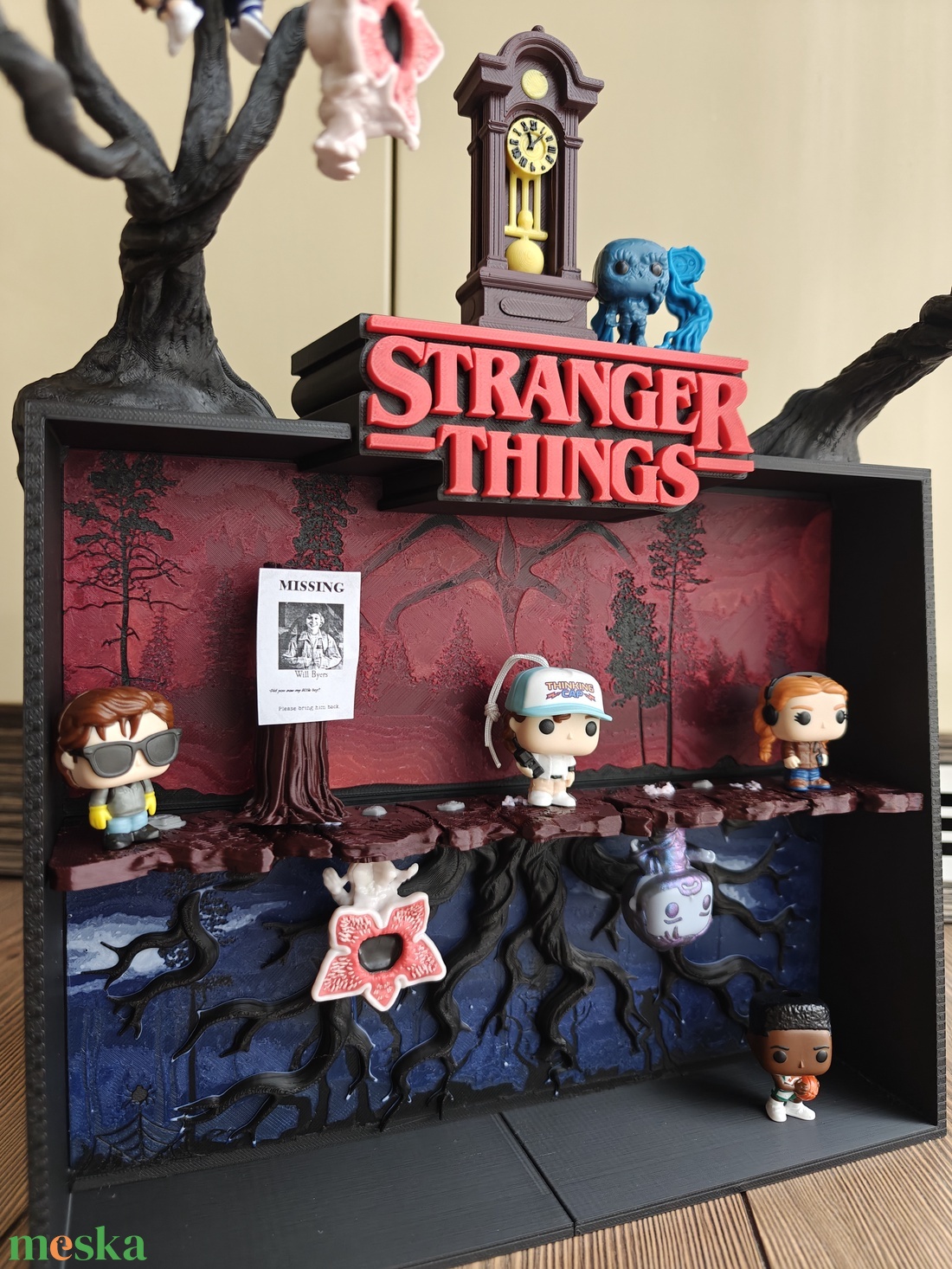 Stranger Things Kinder dioráma - otthon & életmód - dekoráció - asztal és polc dekoráció - asztaldísz - Meska.hu