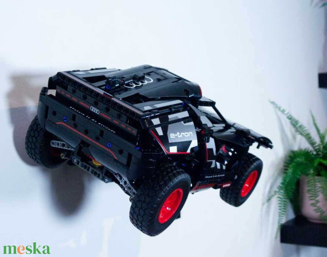 Lego 42160 Audi RS Q E-Tron  fali tartó konzol - otthon & életmód - tárolás & rendszerezés - fali tároló - Meska.hu
