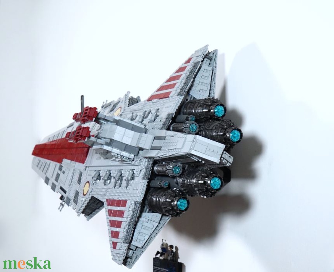 Lego 75367 UCS Venator fali és asztali tartó konzol - otthon & életmód - tárolás & rendszerezés - fali tároló - Meska.hu