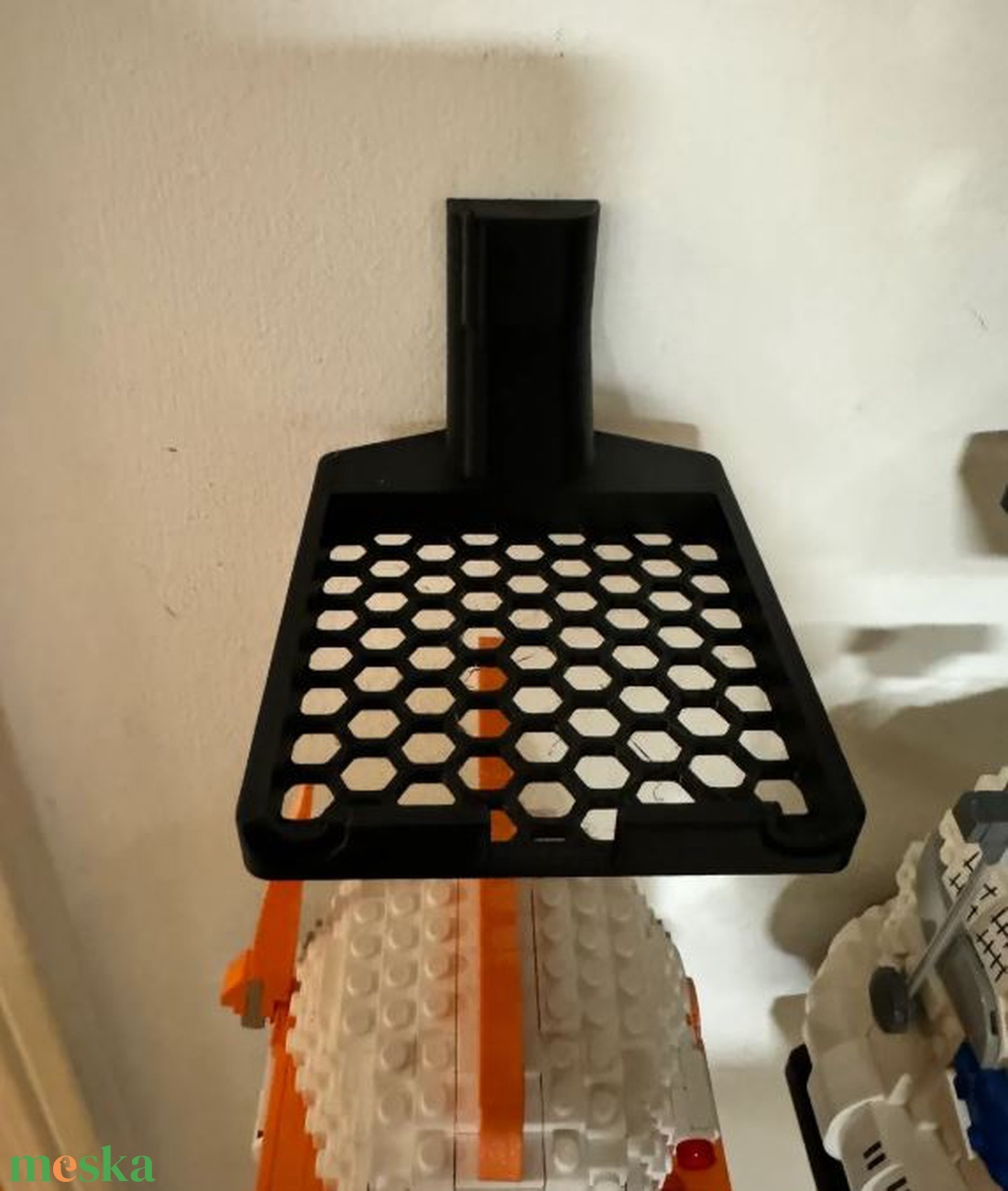 Lego sisakokhoz való fali tartó konzol (Star Wars, Marvel, DC...) - otthon & életmód - tárolás & rendszerezés - fali tároló - Meska.hu