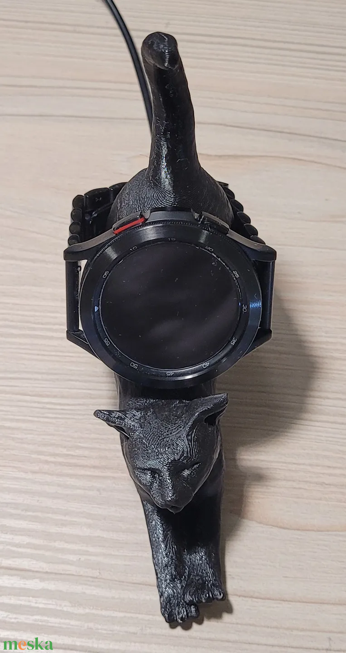 Macska formájú okosóra töltő állvány IWatch és Samsung órákhoz - ékszer - karóra és ékszeróra - karóra - Meska.hu