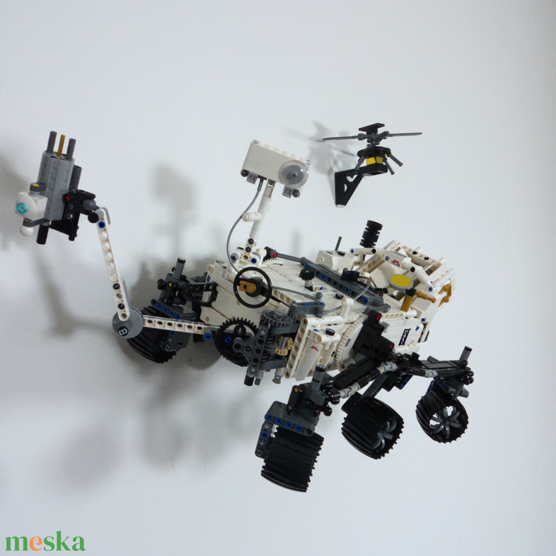 Lego 42158 Nasa Mars Rover Perseverance fali tartó konzol [GeckoBricks] - otthon & életmód - tárolás & rendszerezés - fali tároló - Meska.hu