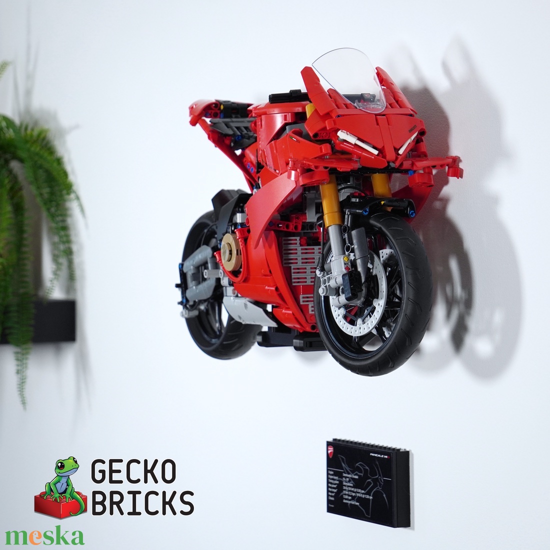 Lego 42202 Technic Ducati Panigale V4 S fali tartó konzol [GeckoBricks] - otthon & életmód - tárolás & rendszerezés - fali tároló - Meska.hu