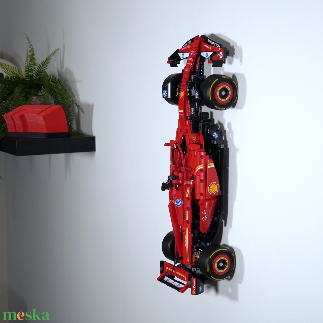 Lego 42207 Ferrari F1 Formula 1 SF24 fali tartó konzol [GeckoBricks] - otthon & életmód - tárolás & rendszerezés - fali tároló - Meska.hu