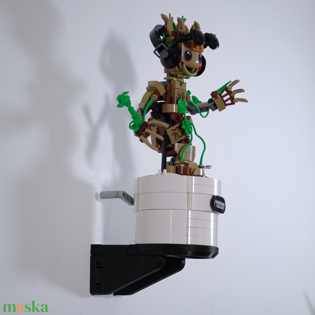 Lego 76297 Dancing Groot  fali tartó konzol [GeckoBricks] - otthon & életmód - tárolás & rendszerezés - fali tároló - Meska.hu