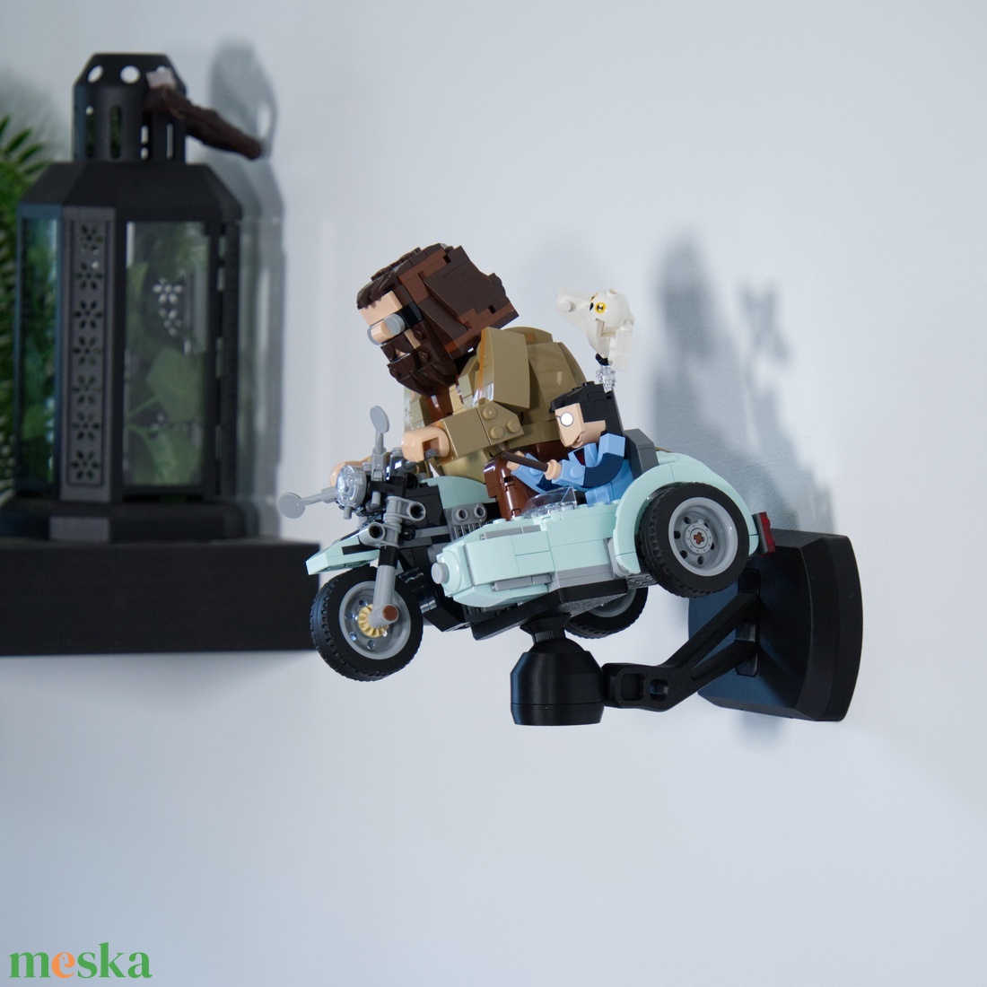 Lego 76443 Hagrid and Harry fali és asztali tartó konzol [GeckoBricks] - otthon & életmód - tárolás & rendszerezés - fali tároló - Meska.hu