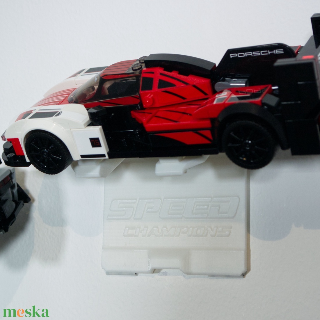 Lego Speed Champions fali tartó konzol [GeckoBricks] - otthon & életmód - tárolás & rendszerezés - fali tároló - Meska.hu
