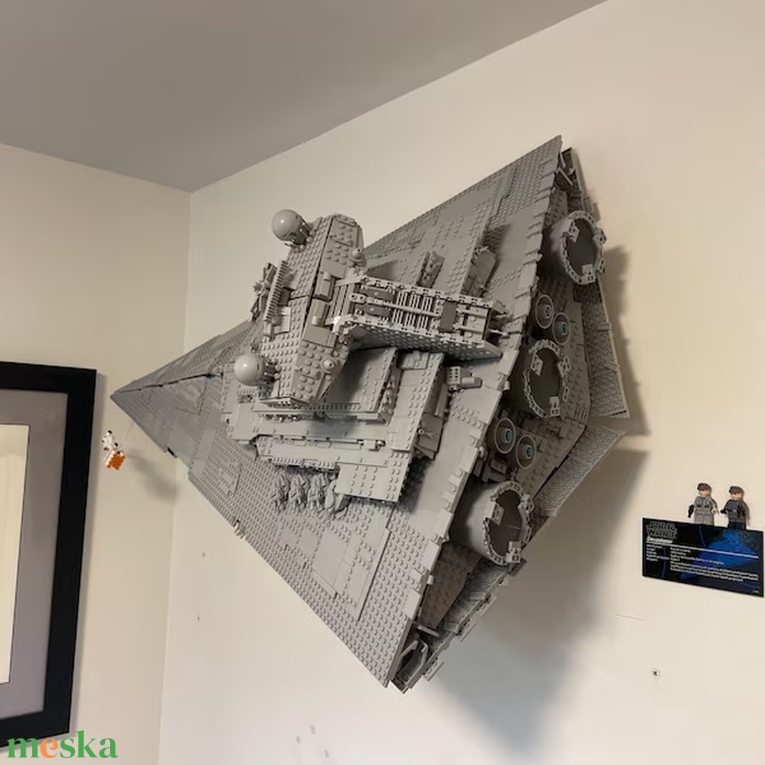 LEGO 75252 UCS Imperial Star Destroyer � fali és álló tartó konzol - otthon & életmód - tárolás & rendszerezés - fali tároló - Meska.hu