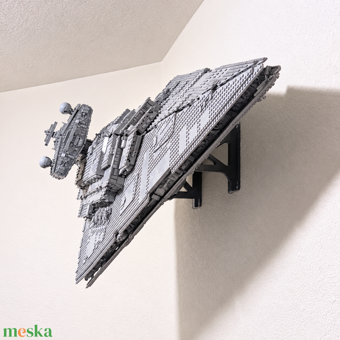 LEGO 75252 UCS Imperial Star Destroyer � fali és álló tartó konzol - otthon & életmód - tárolás & rendszerezés - fali tároló - Meska.hu