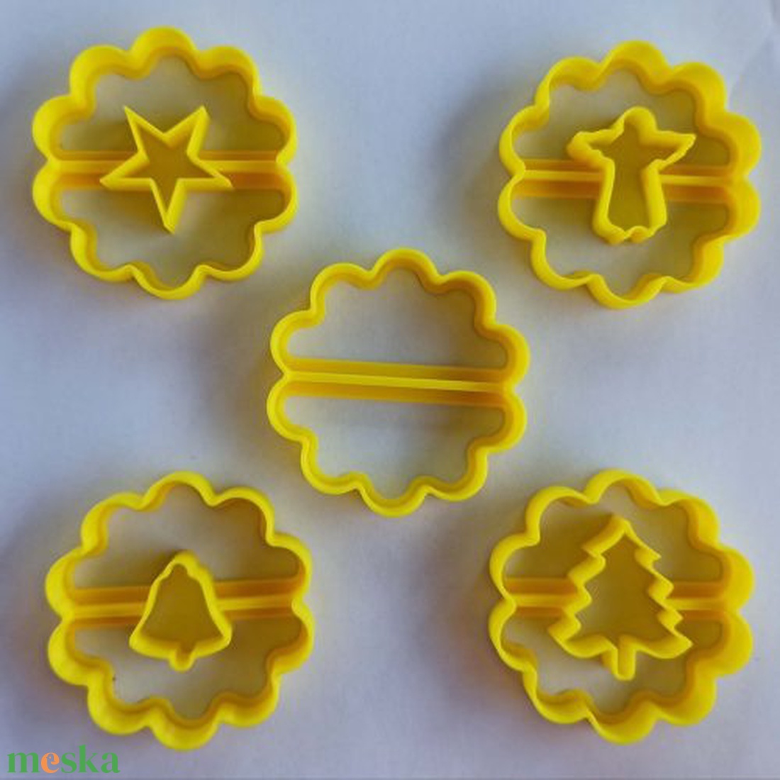 karácsonyi linzerkiszúró készlet (5db) - otthon & életmód - konyhafelszerelés, tálalás - sütés, főzés - sütikiszúró - Meska.hu
