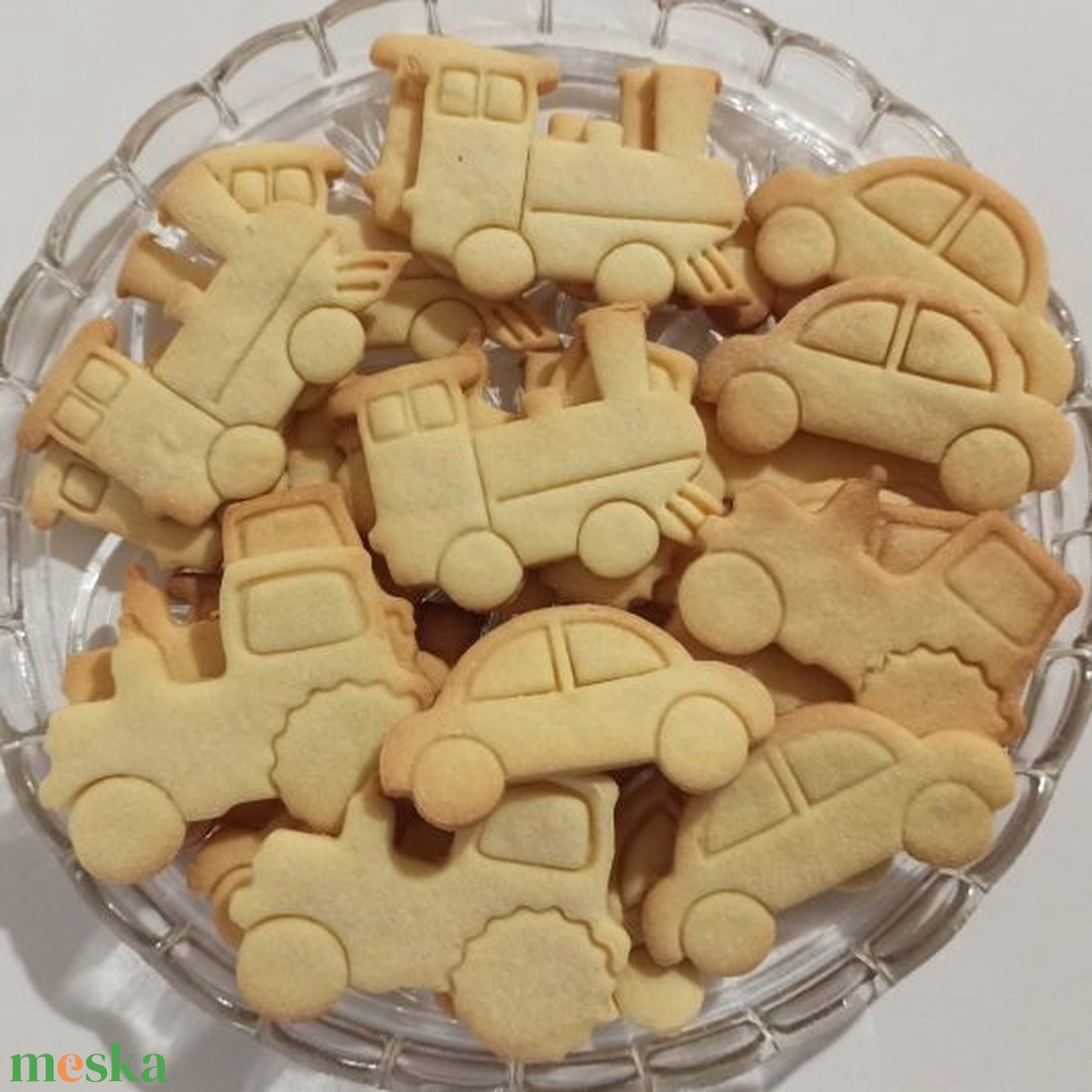 járműves sütikiszúró készlet - otthon & életmód - konyhafelszerelés, tálalás - sütés, főzés - sütikiszúró - Meska.hu