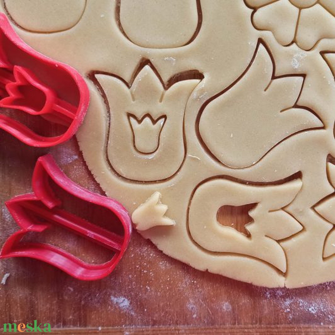 Tulipán linzerkiszúró (kétrészes) - otthon & életmód - konyhafelszerelés, tálalás - sütés, főzés - sütikiszúró - Meska.hu