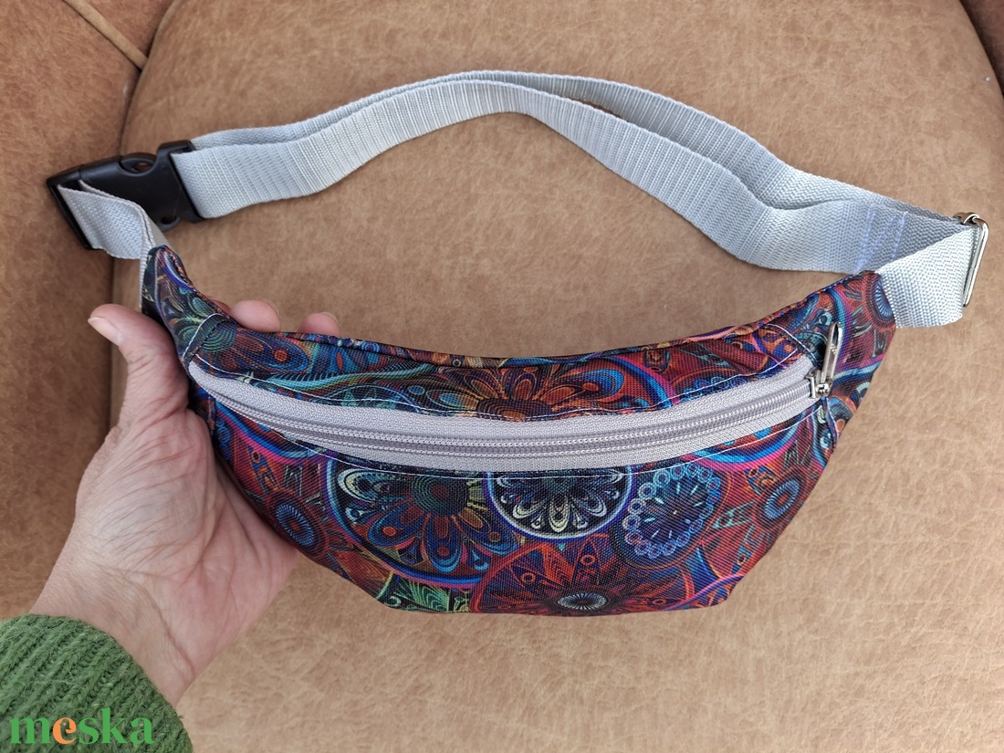 Övtáska egyterű színes  - táska & tok - övtáska - Meska.hu