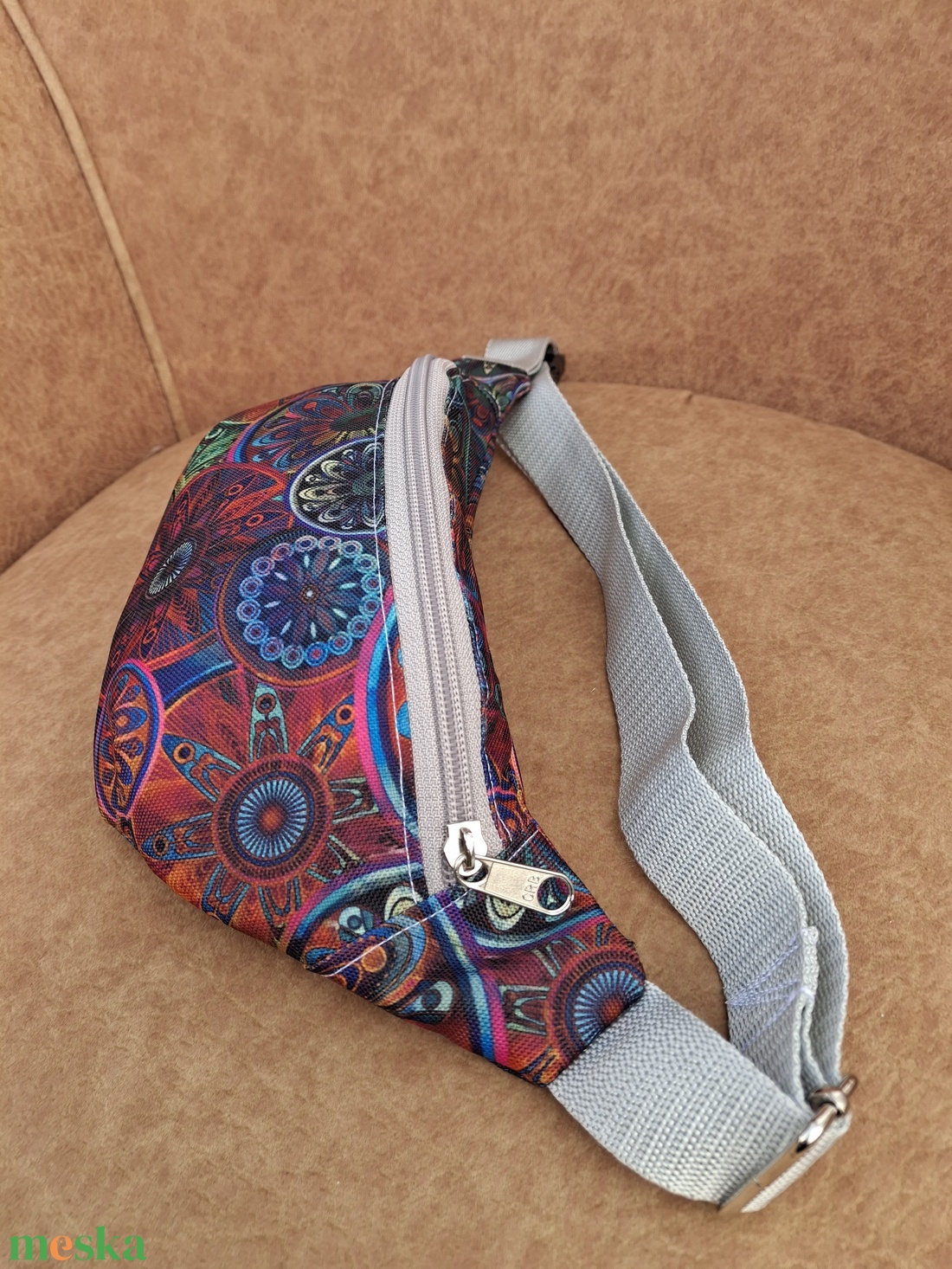 Övtáska egyterű színes  - táska & tok - övtáska - Meska.hu