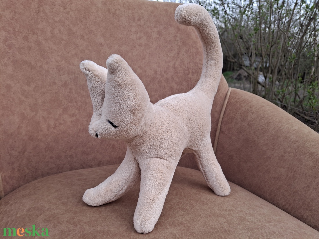 Plüss nagy cica barack - játék & sport - plüssállat & játékfigura - cica - Meska.hu