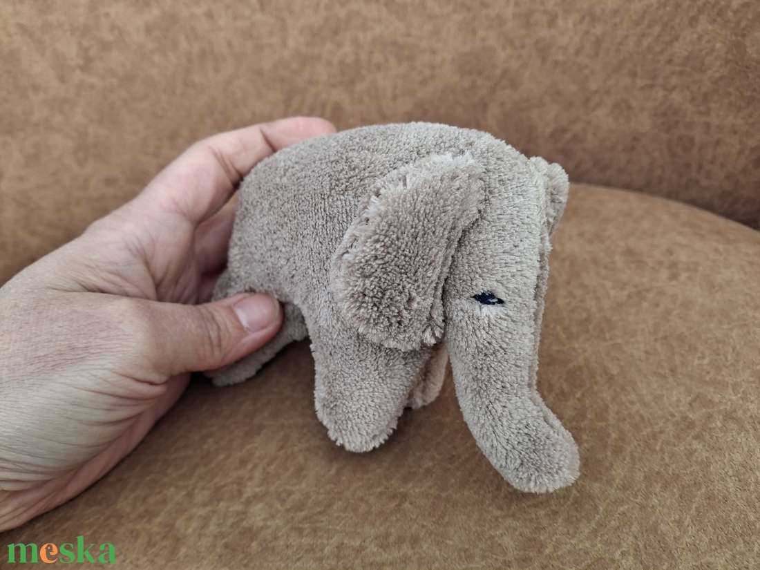 Plüss kis elefánt szürke  - játék & sport - plüssállat & játékfigura - elefánt - Meska.hu