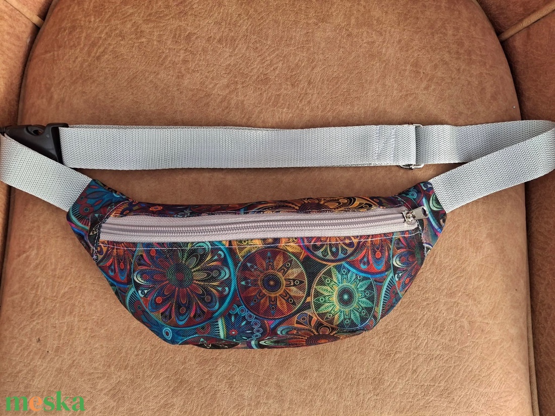 Övtáska egyterű színes  - táska & tok - övtáska - Meska.hu