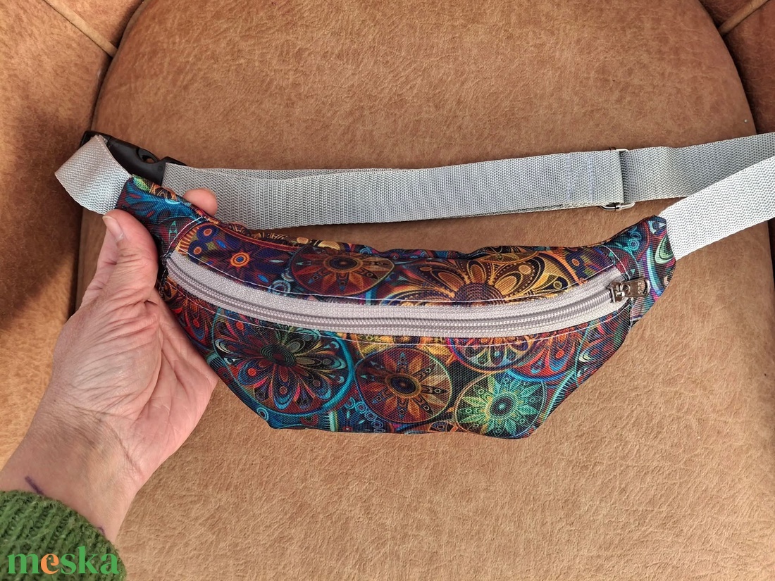 Övtáska egyterű színes  - táska & tok - övtáska - Meska.hu