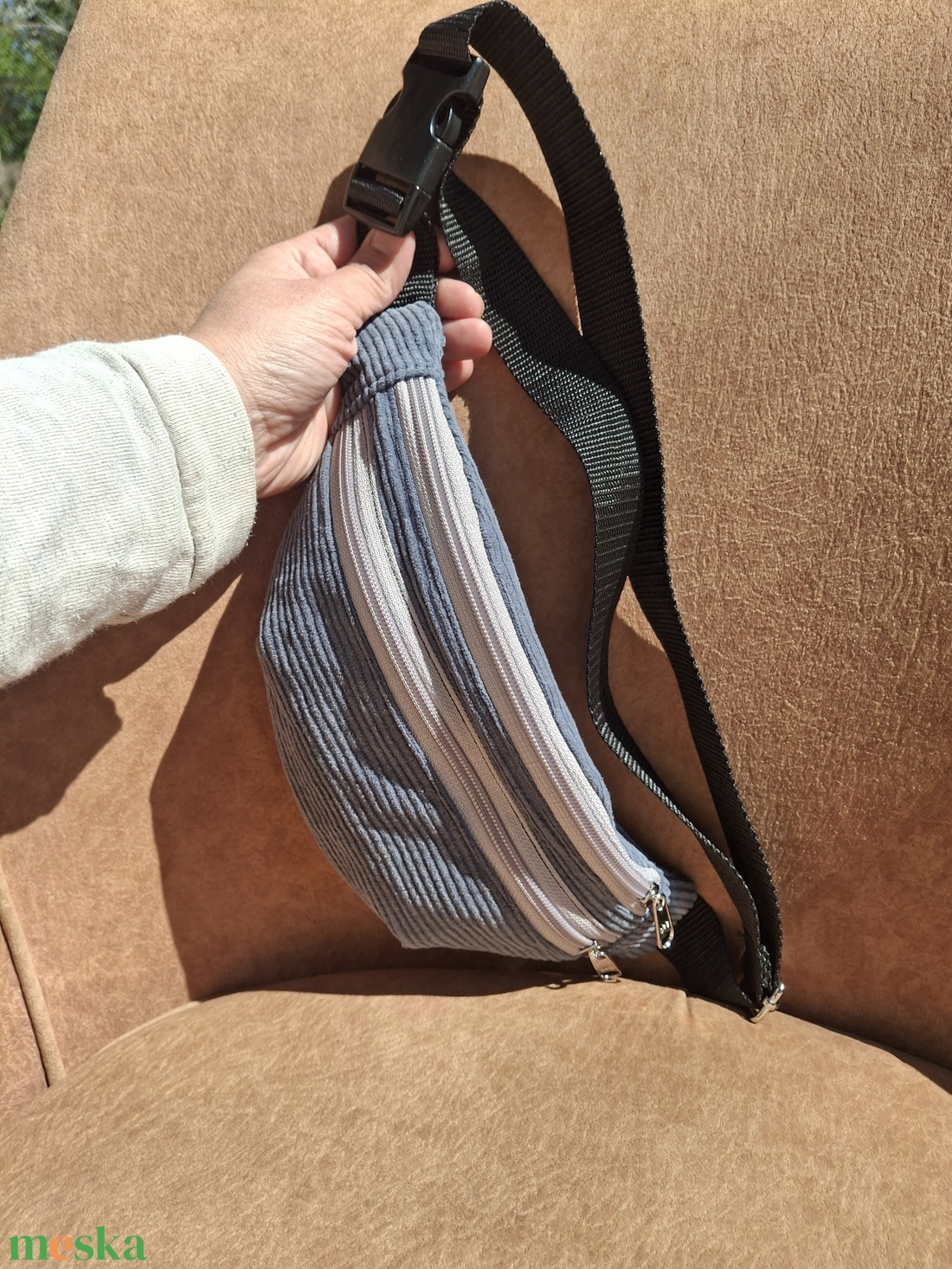 Övtáska plusz zsebbel -Szürke Kordbársony - táska & tok - övtáska - Meska.hu