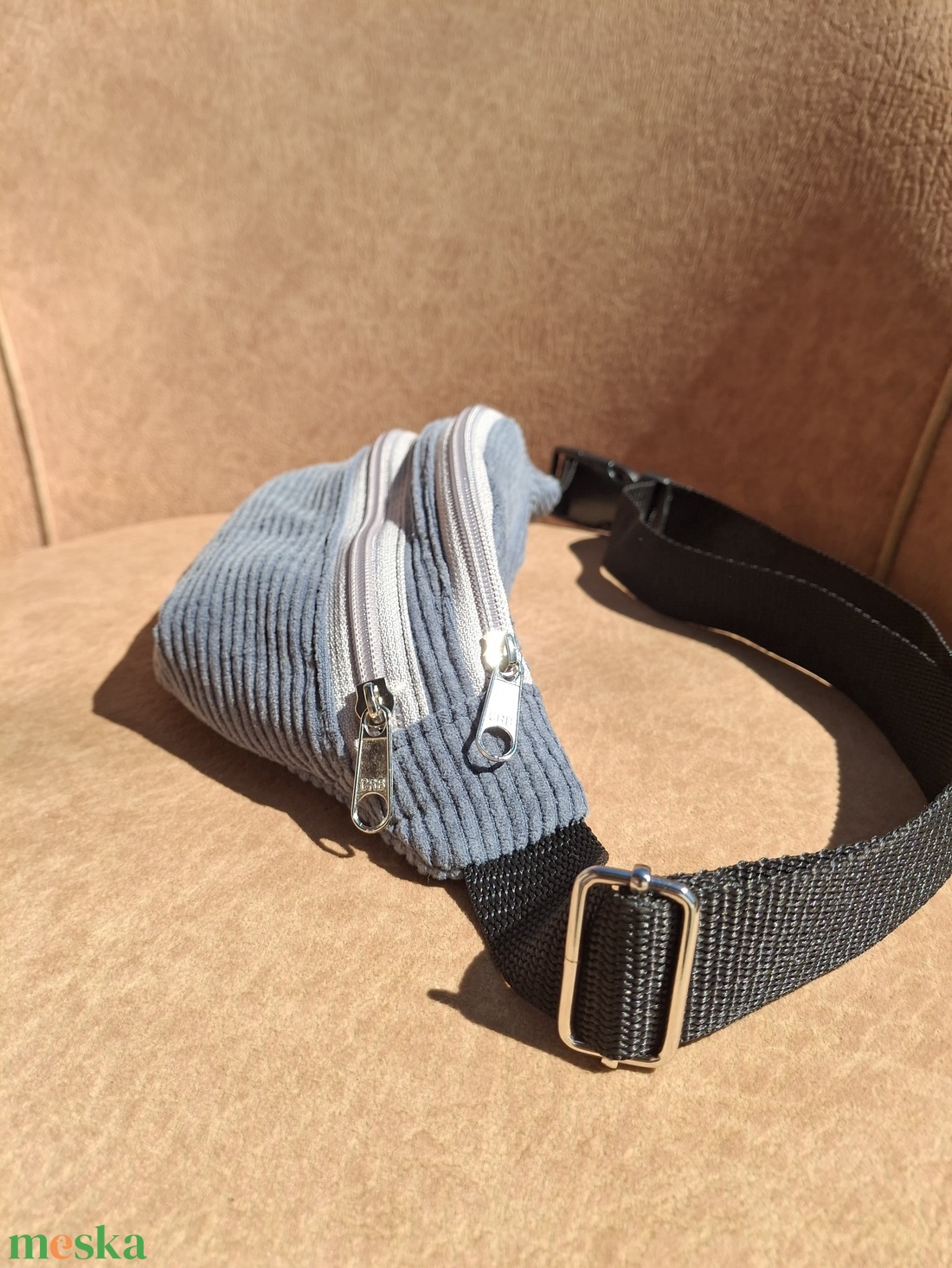 Övtáska plusz zsebbel -Szürke Kordbársony - táska & tok - övtáska - Meska.hu