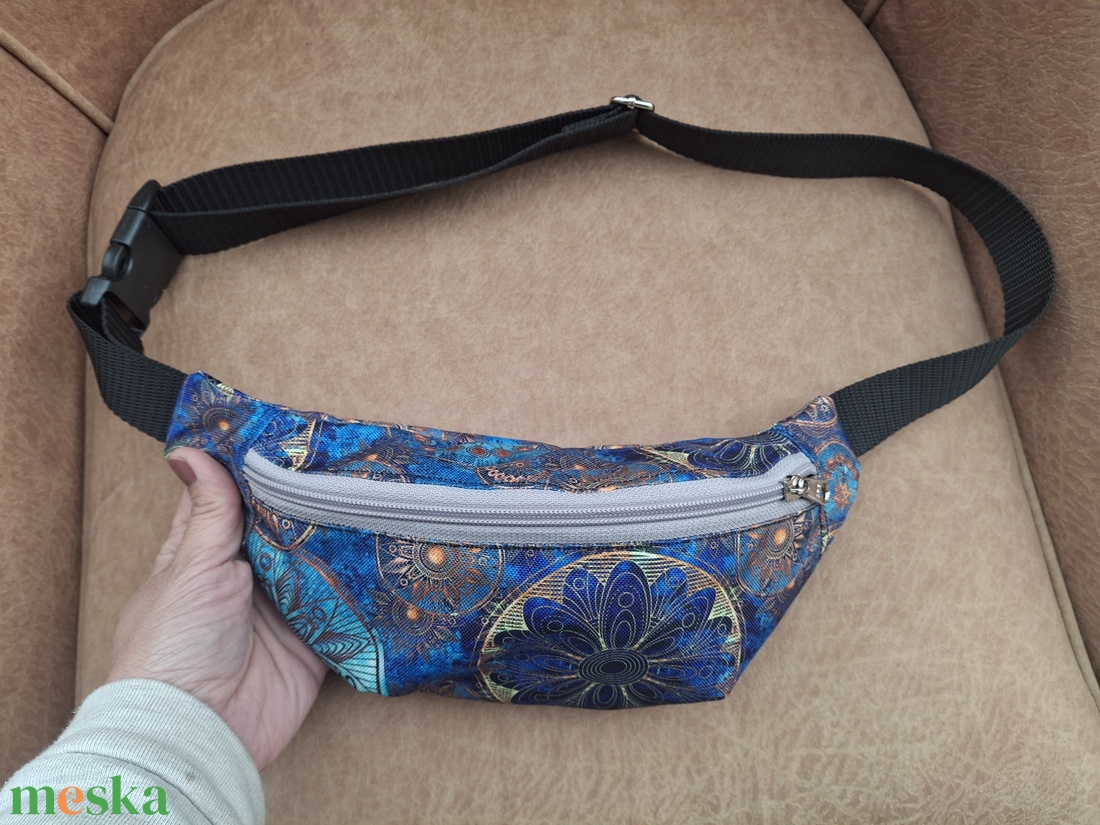 Övtáska egyterű kék arany - táska & tok - övtáska - Meska.hu