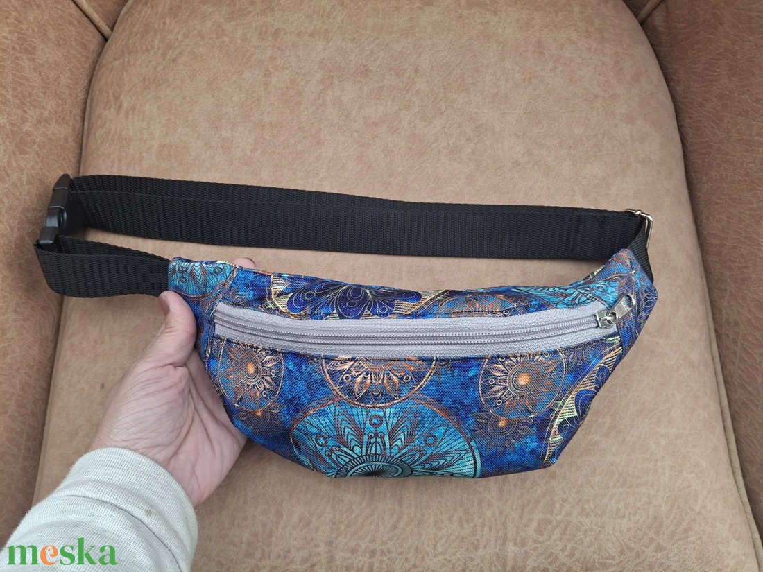 Övtáska egyterű kék arany - táska & tok - övtáska - Meska.hu