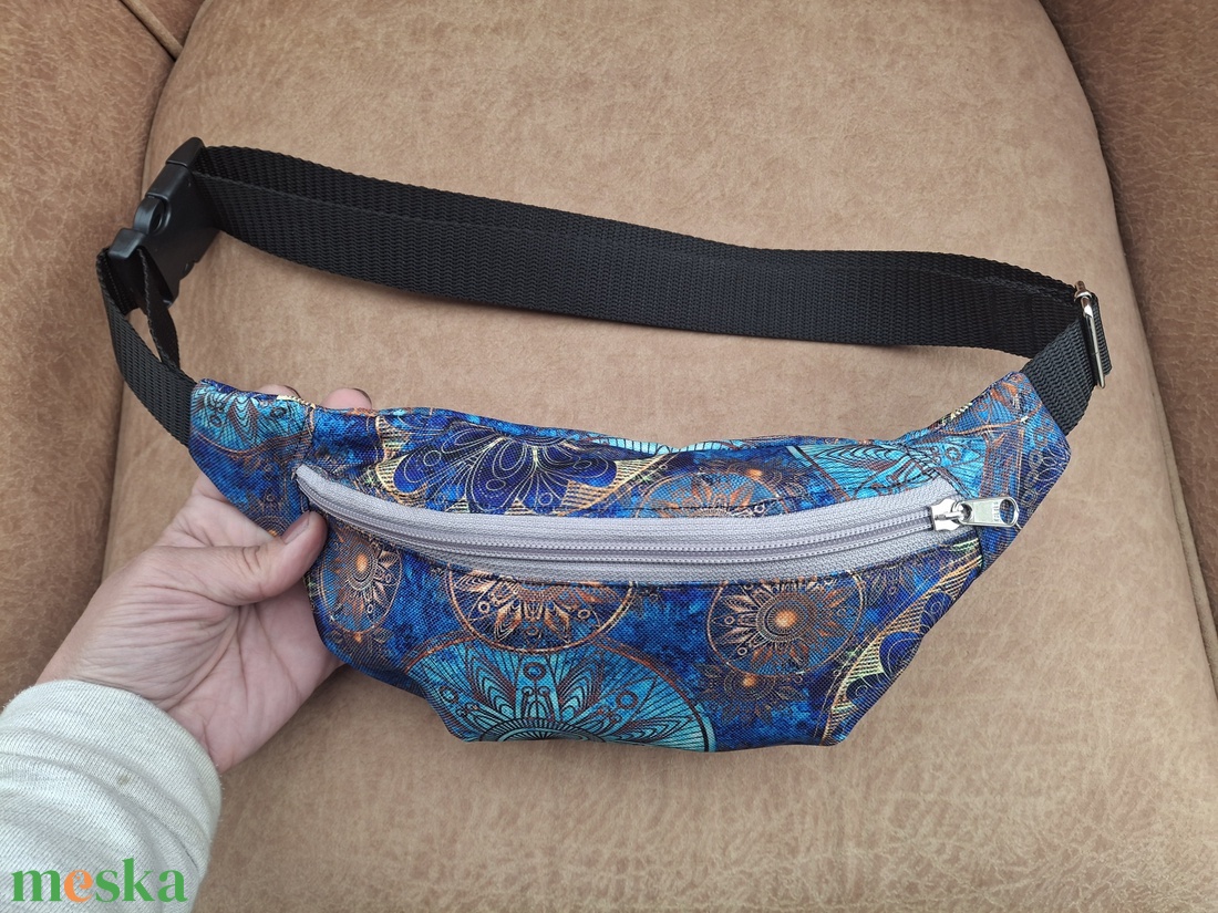 Övtáska egyterű kék arany - táska & tok - övtáska - Meska.hu