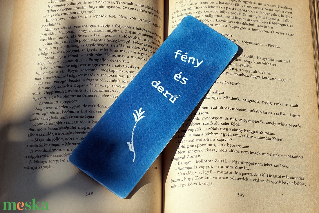 Útjelző � fény és derű cianotípia könyvjelző (5x15 cm) - könyv & zene - könyvjelző - Meska.hu