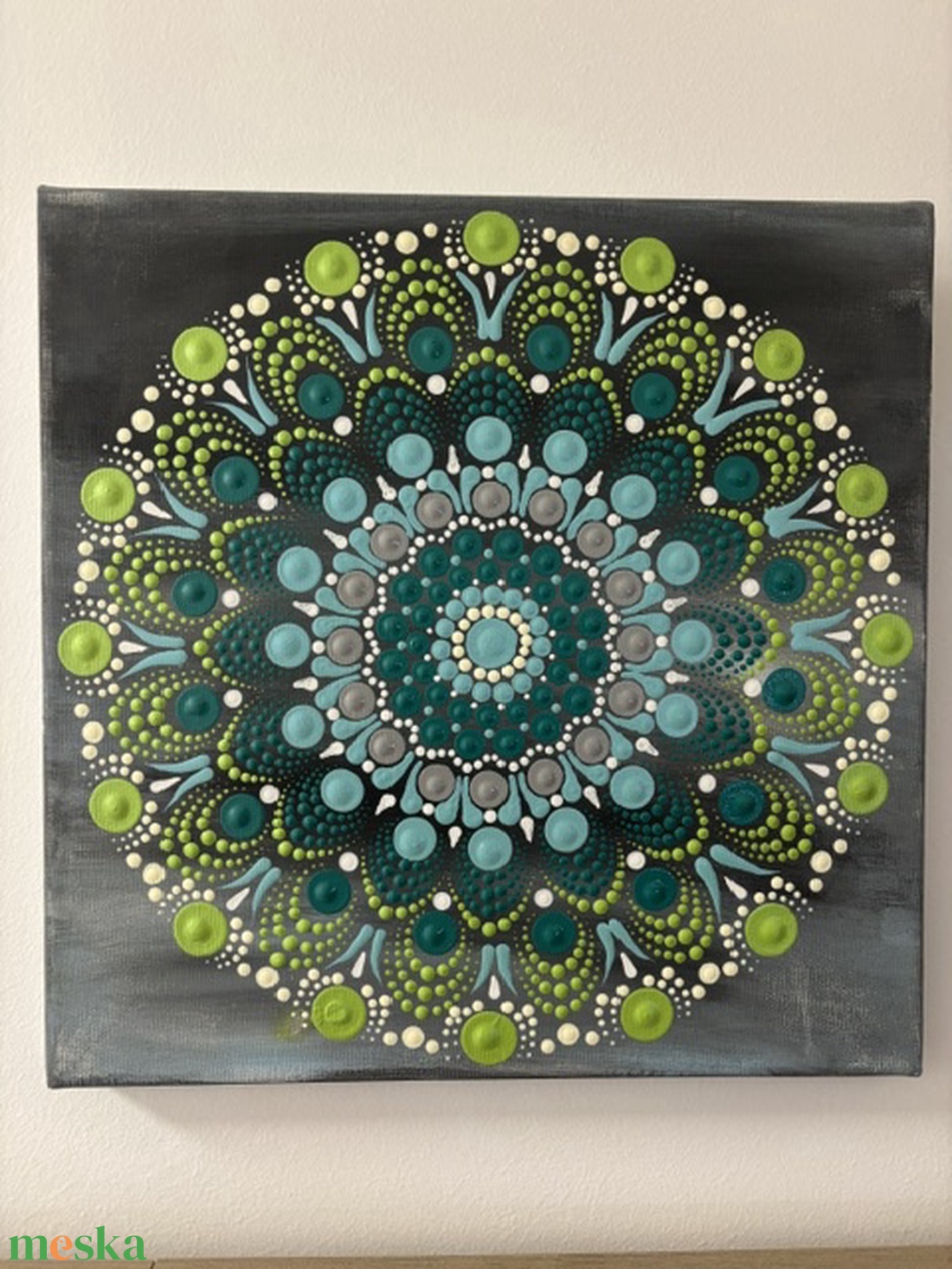Menta és Smaragd harmónia energia-mandala pontfestéssel � Kézzel festett akril falikép (30x30 cm) - otthon & életmód - dekoráció - spiritualitás - mandala - Meska.hu