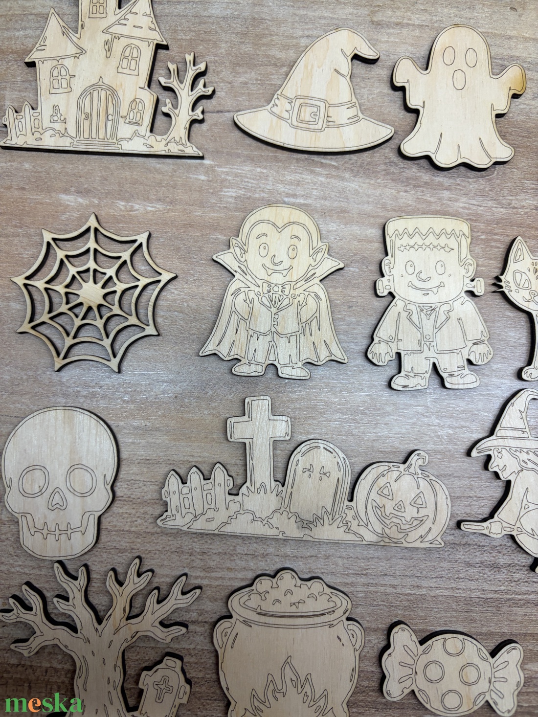 Halloween figurák  - otthon & életmód - dekoráció - halloween - halloweeni ajtódíszek és ablakdíszek - Meska.hu