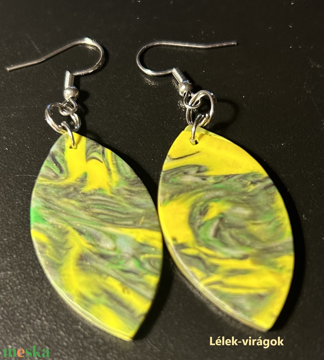 Sárga-zöld ovális polymer clay fülbevaló - ékszer - fülbevaló - lógó fülbevaló - Meska.hu Sárga-zöld ovális polymer clay fülbevaló - ékszer - fülbevaló - lógó fülbevaló - Meska.hu