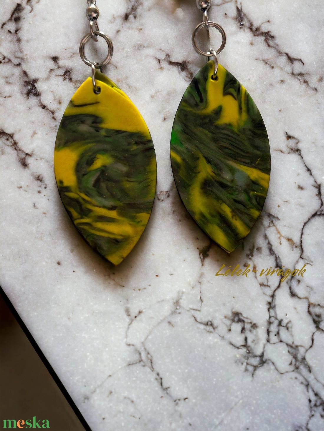 Sárga-zöld ovális polymer clay fülbevaló - ékszer - fülbevaló - lógó fülbevaló - Meska.hu Sárga-zöld ovális polymer clay fülbevaló - ékszer - fülbevaló - lógó fülbevaló - Meska.hu